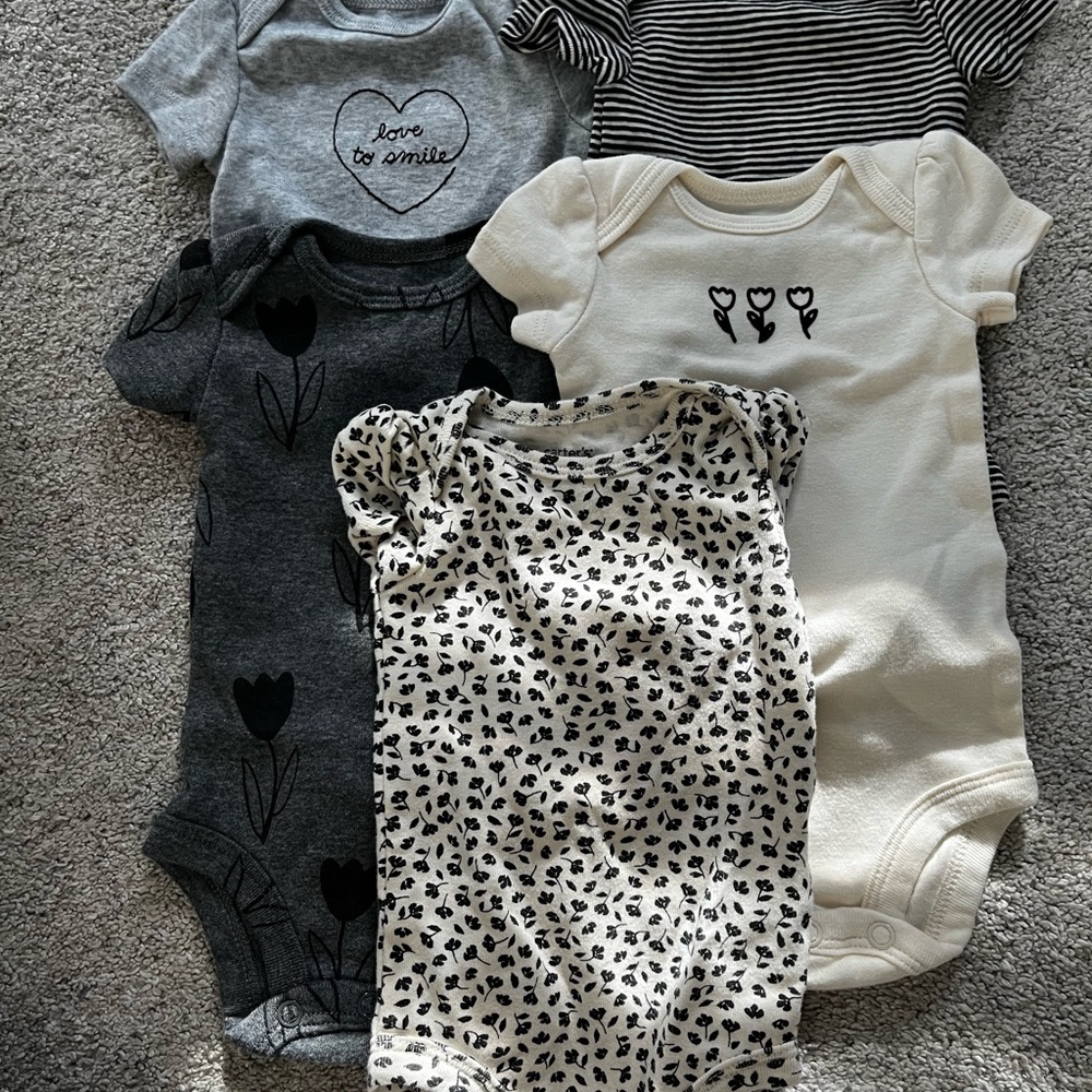 Assorted Baby One Pieces Set - Black and White and Flowers - Newborn